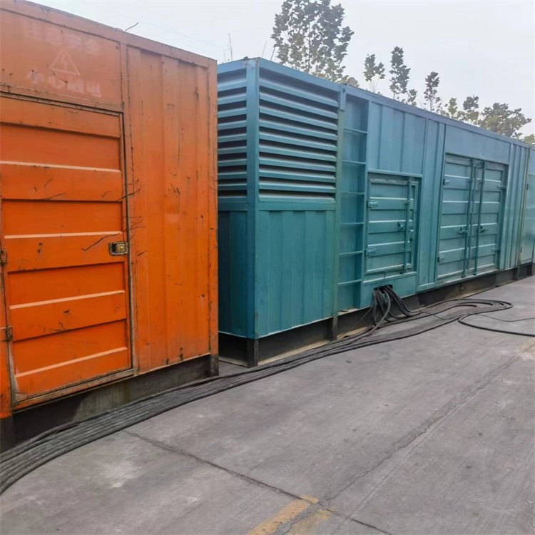 南关如何选择适合 600kW 柴油发电机组的热继电器？