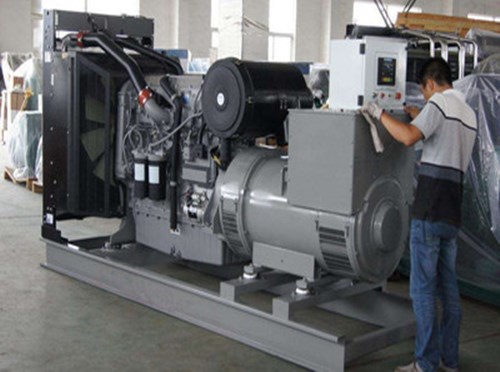 南关柴油发电机组和储能设备配合使用的案例