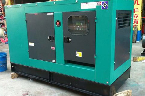 南关如何检查机油的使用时间？